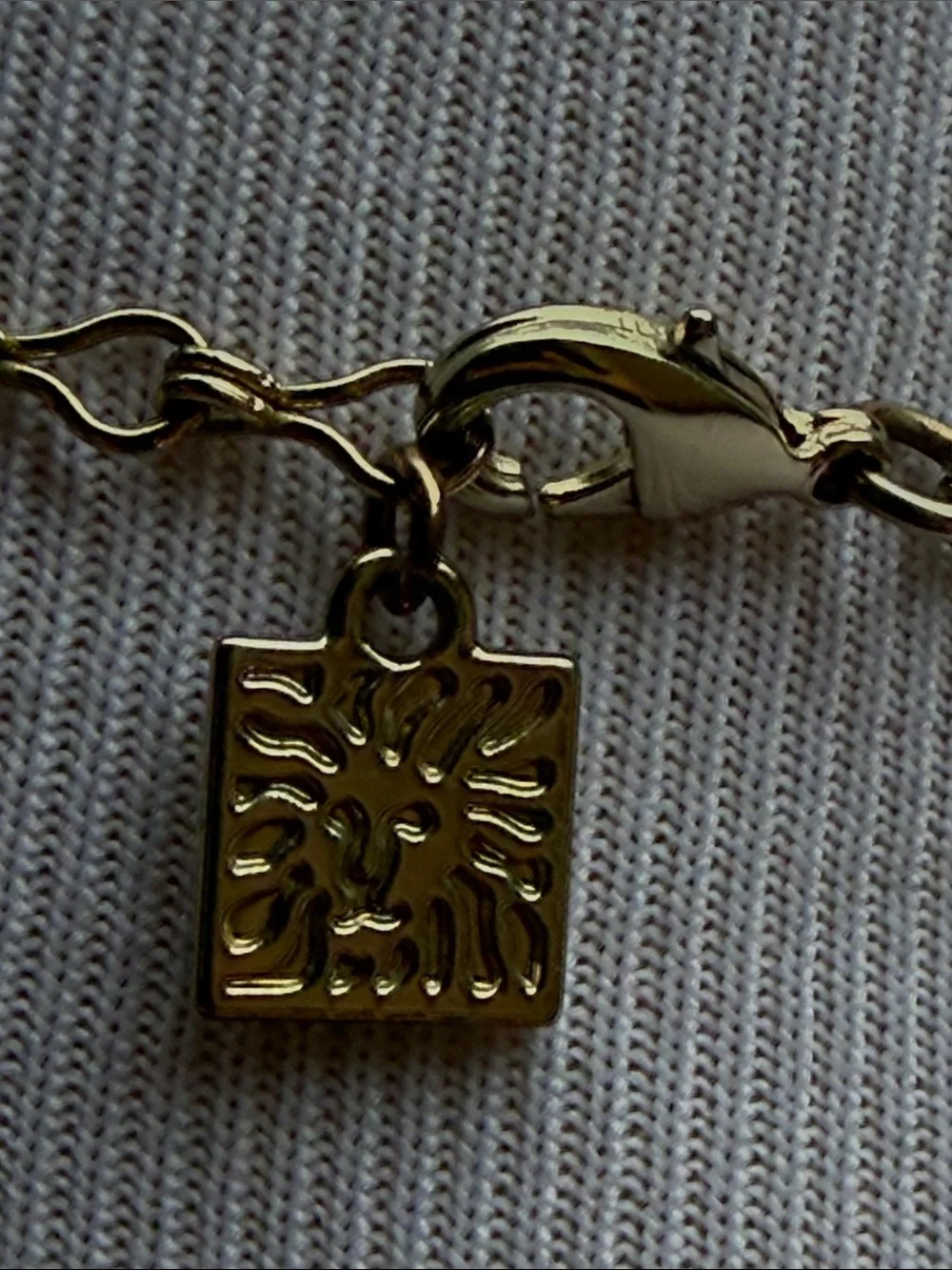 Anne Klein anne klein